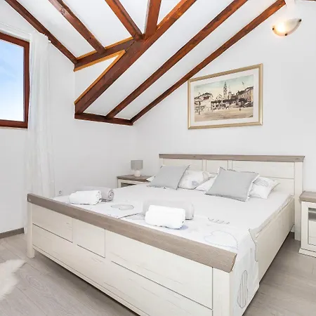 Hébergement de vacances House Mario *